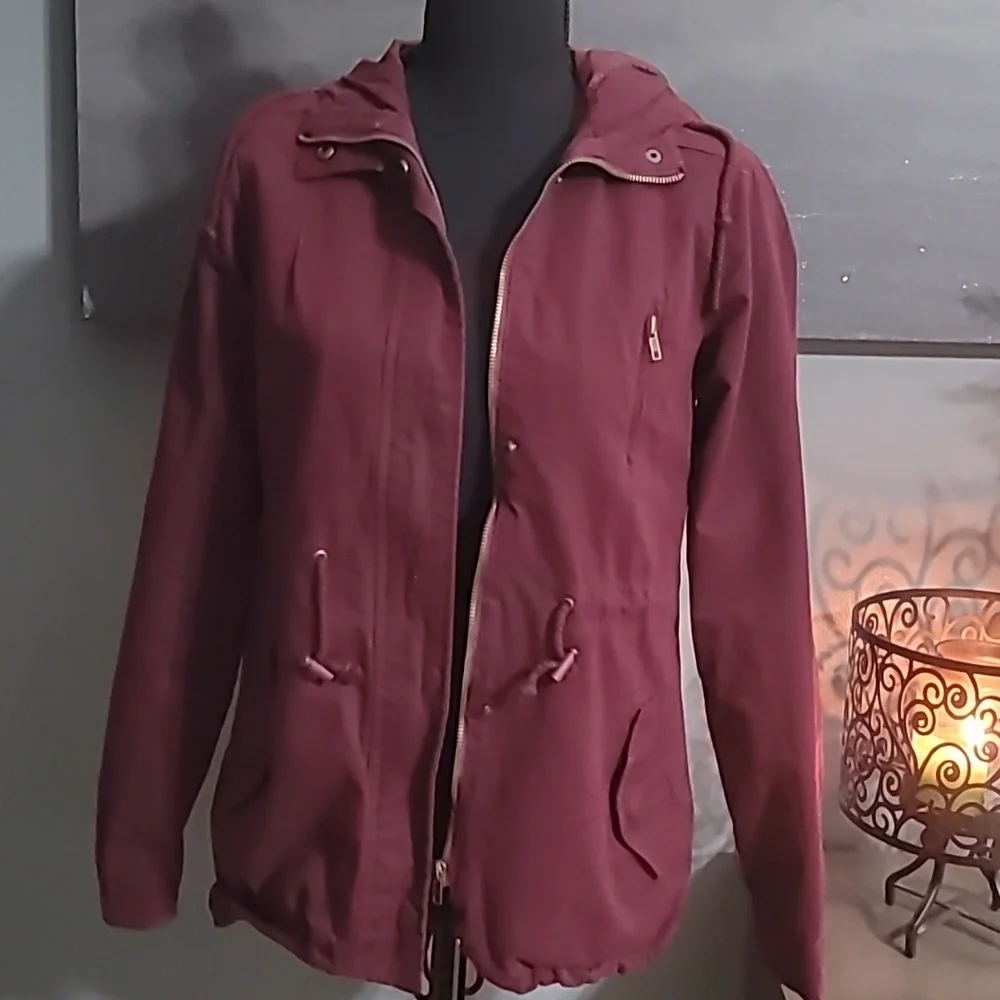 Jacket - Picture 1 of 5